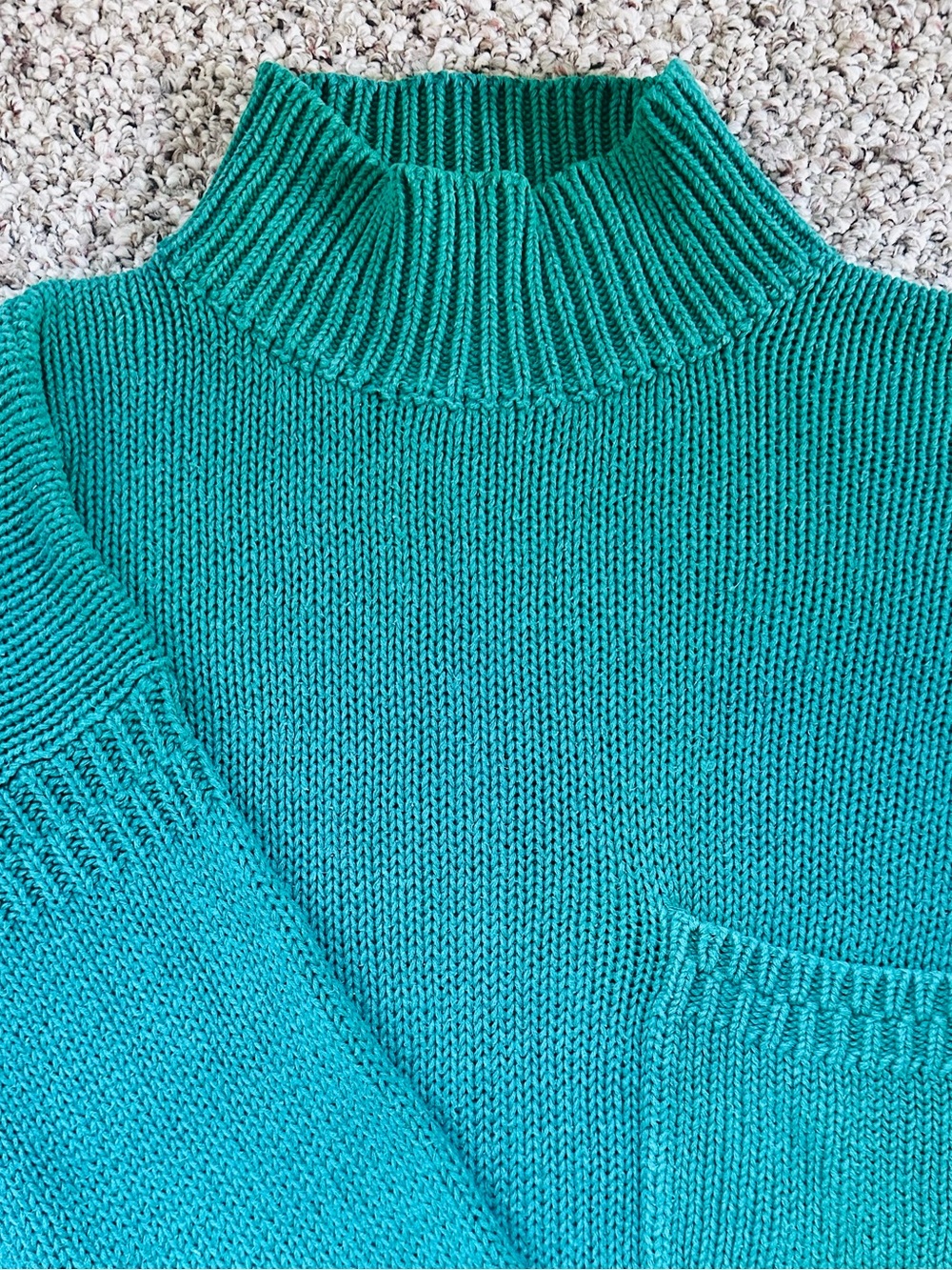 Vintage Averroe 1980s Bright Green Cotton Oversized Turtleneck Sweater Size S